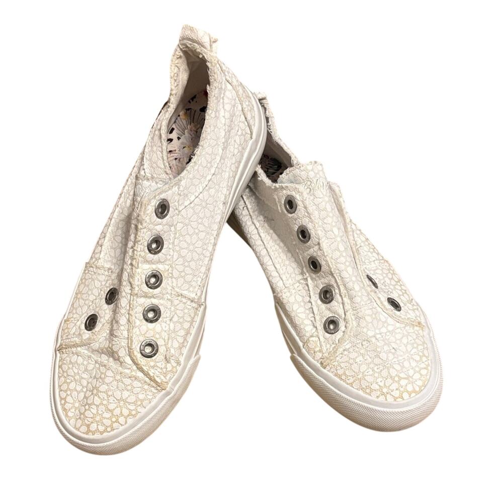 Blowfish White Textured Slip-On Sneakers